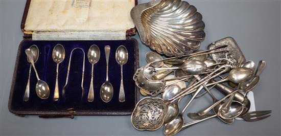 A cased set of Harrods silver coffee spoons, London, 1916 and other small silverware etc, including vesta case & butter shell.